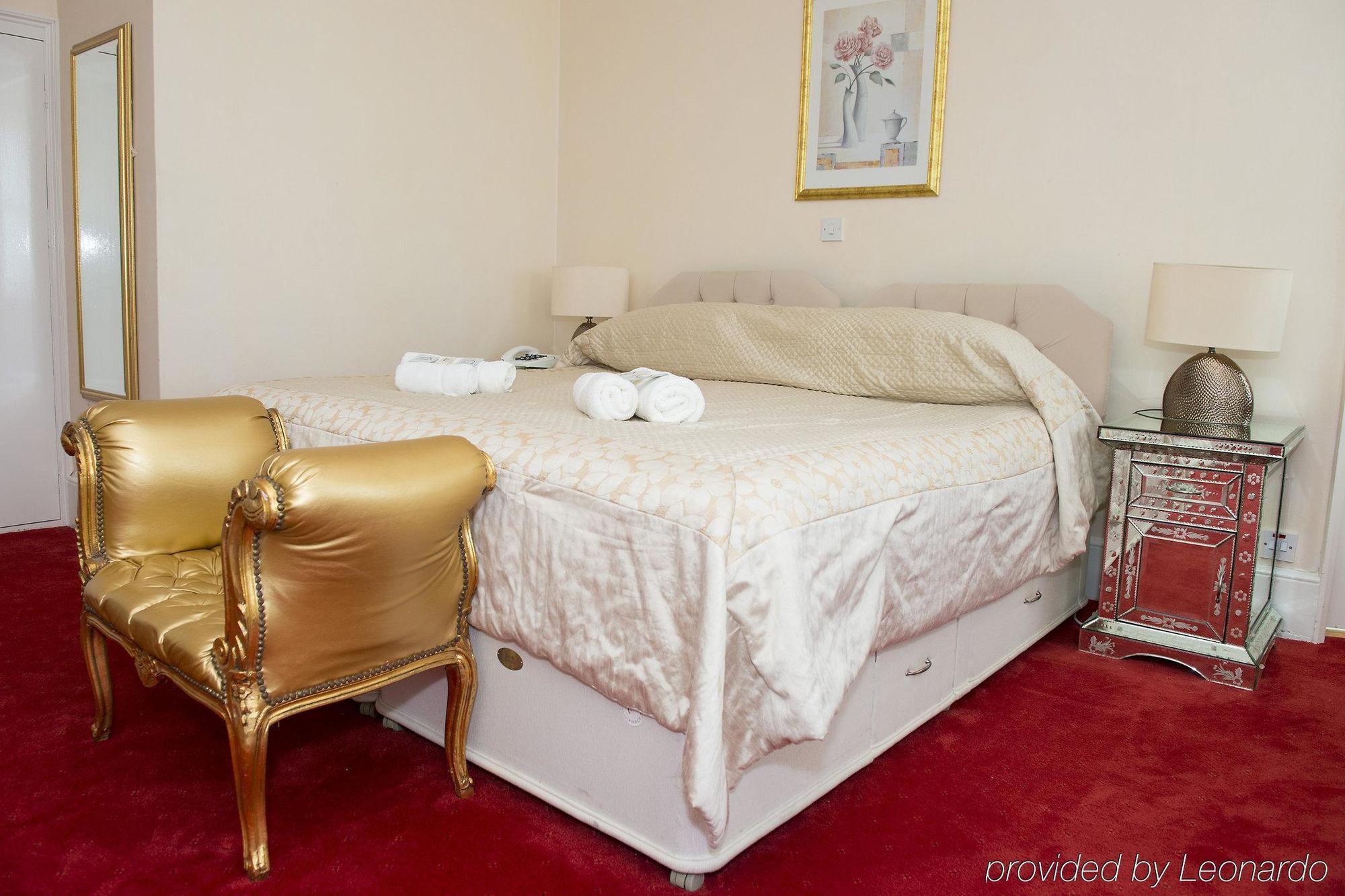 Albany Lions Hotel Истборн Екстериор снимка