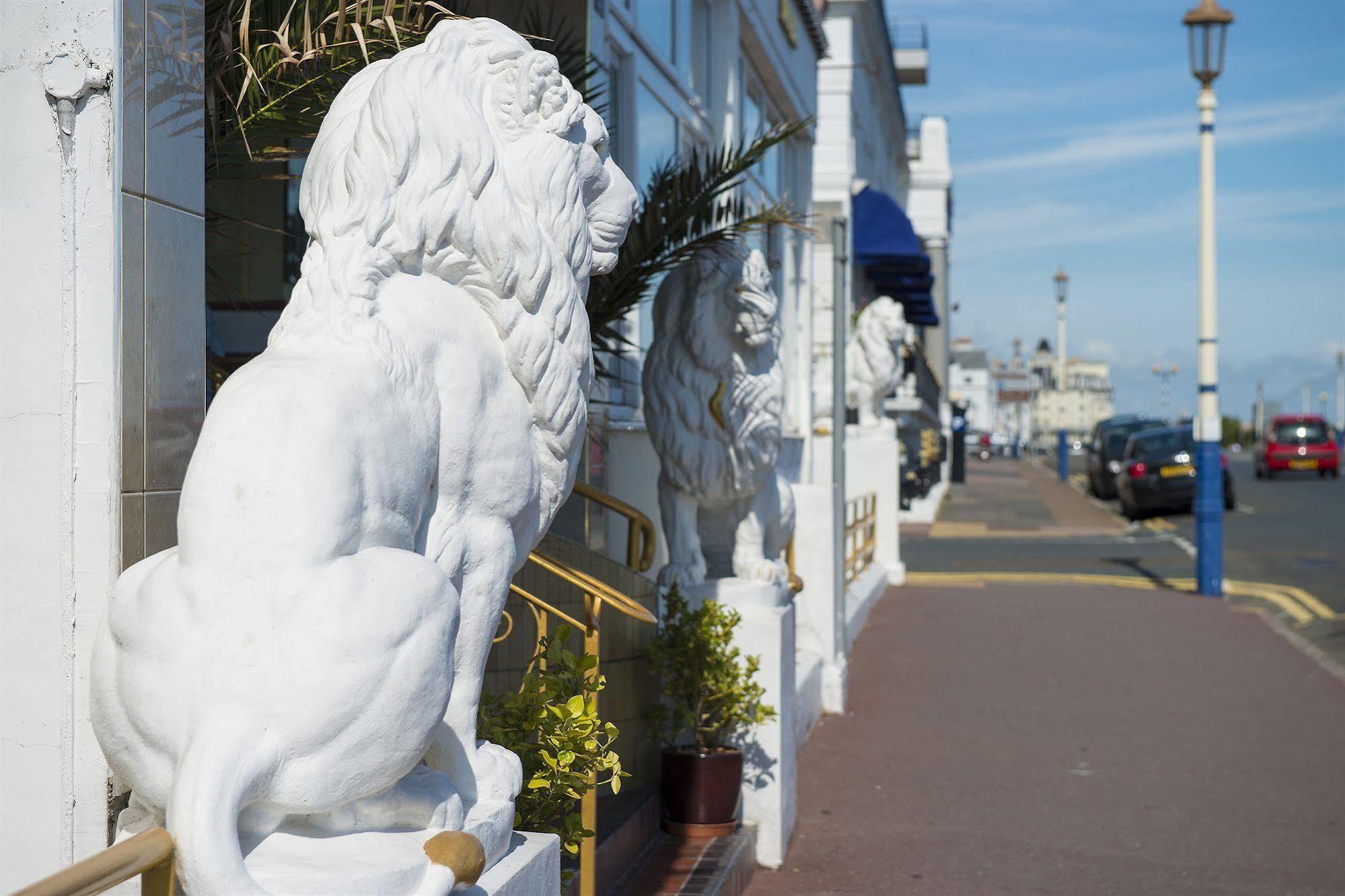 Albany Lions Hotel Истборн Екстериор снимка